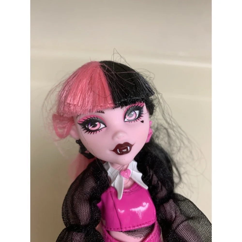 2022 Monster High G3 Draculaura Core Refresh 11